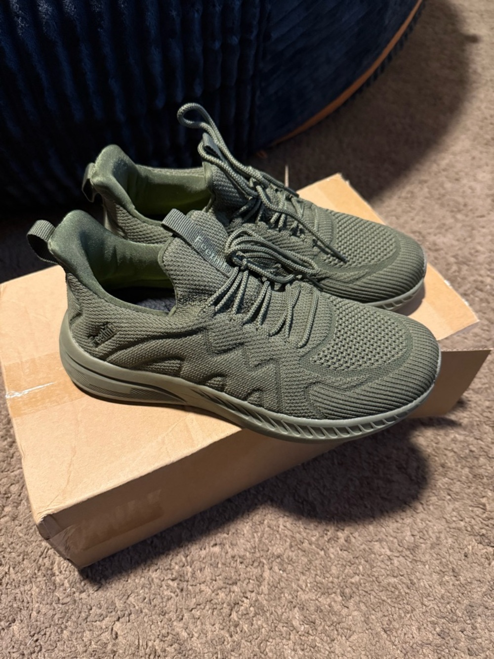 Men's Olive Green Knit Athletic Sneakers